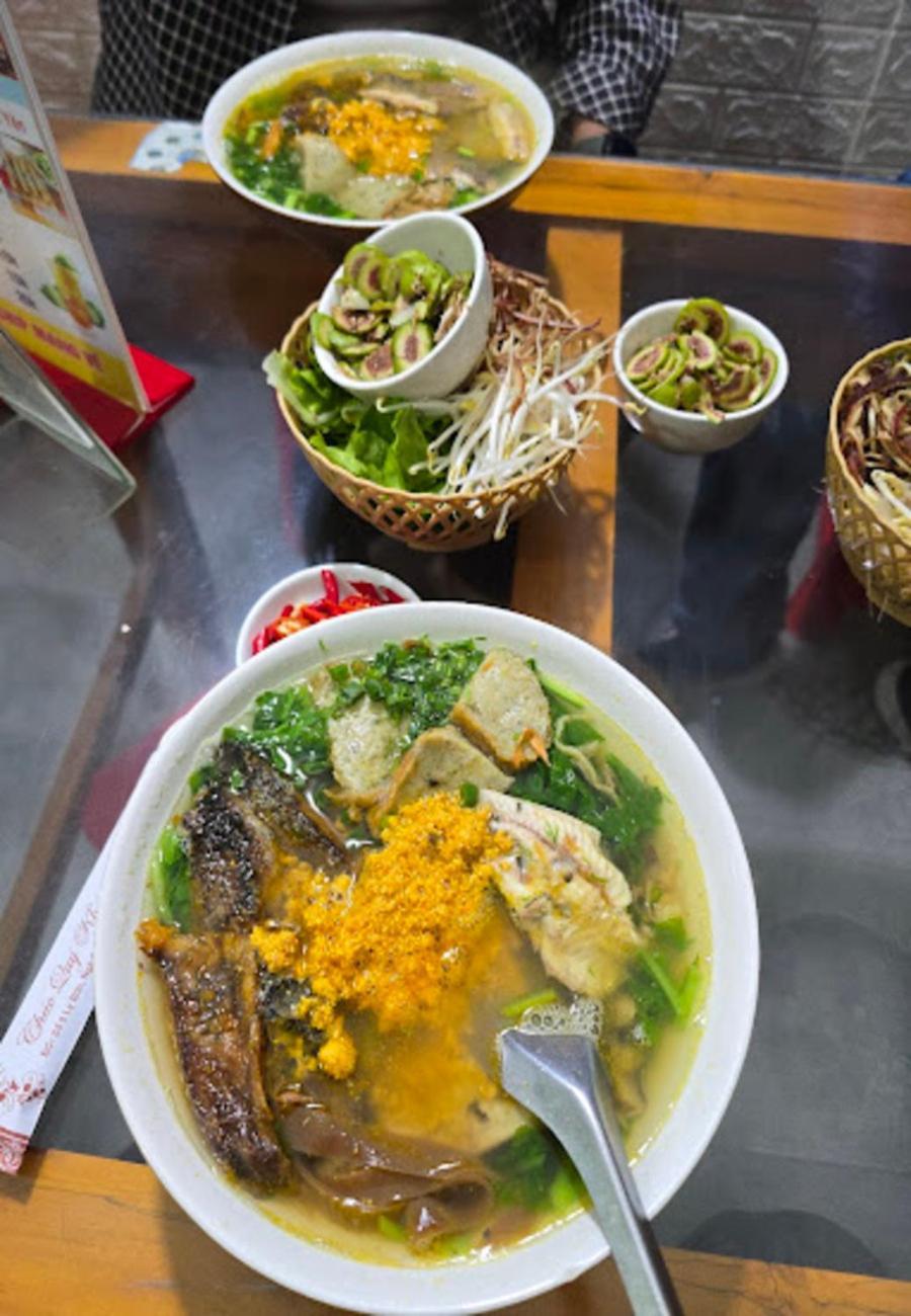 Vinh Yen Kim Thanh Hotel, Vinh Phuc - Near Heron Lake Golf, Dam Vac מראה חיצוני תמונה