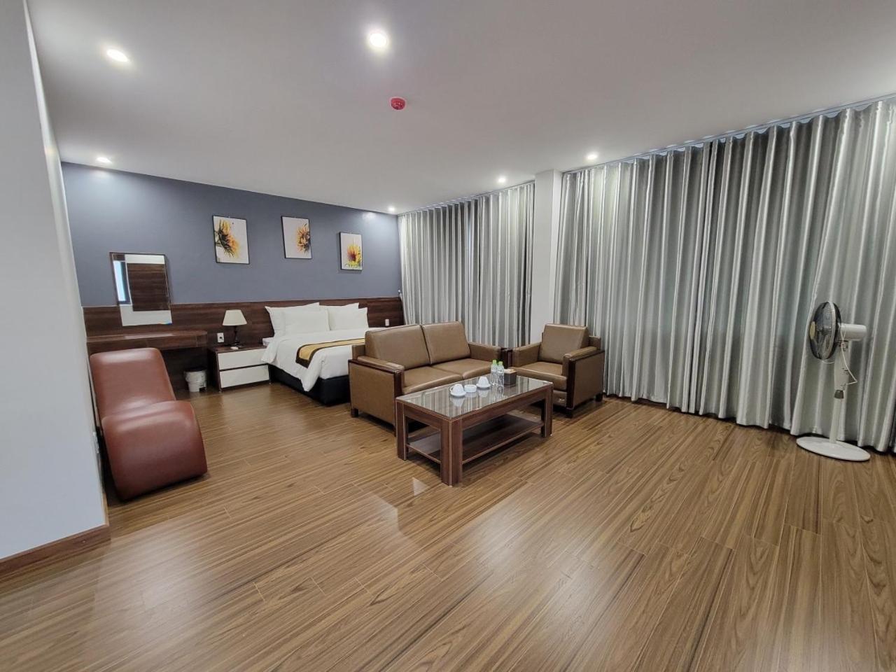 Vinh Yen Kim Thanh Hotel, Vinh Phuc - Near Heron Lake Golf, Dam Vac מראה חיצוני תמונה